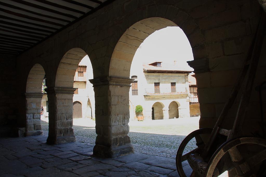 Apartamentos Legado De Santillana Santillana del Mar Dış mekan fotoğraf
