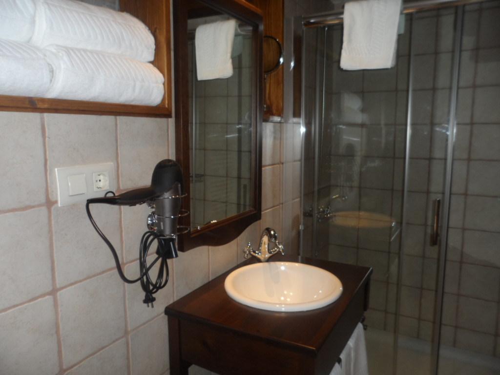 Apartamentos Legado De Santillana Santillana del Mar Oda fotoğraf